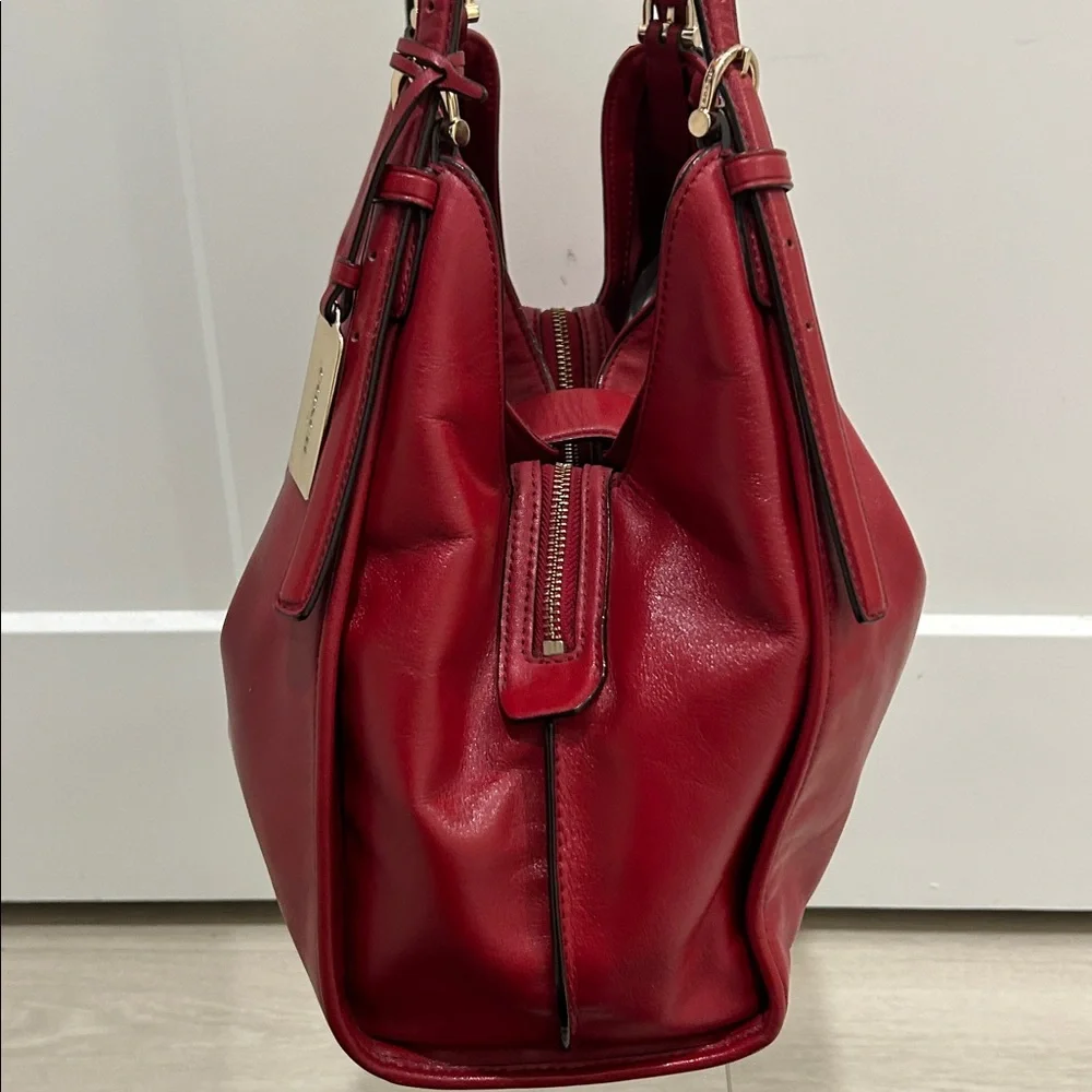 Coach Red Leather Shoulder Bag with Gold Hardware - Picture 7 of 16